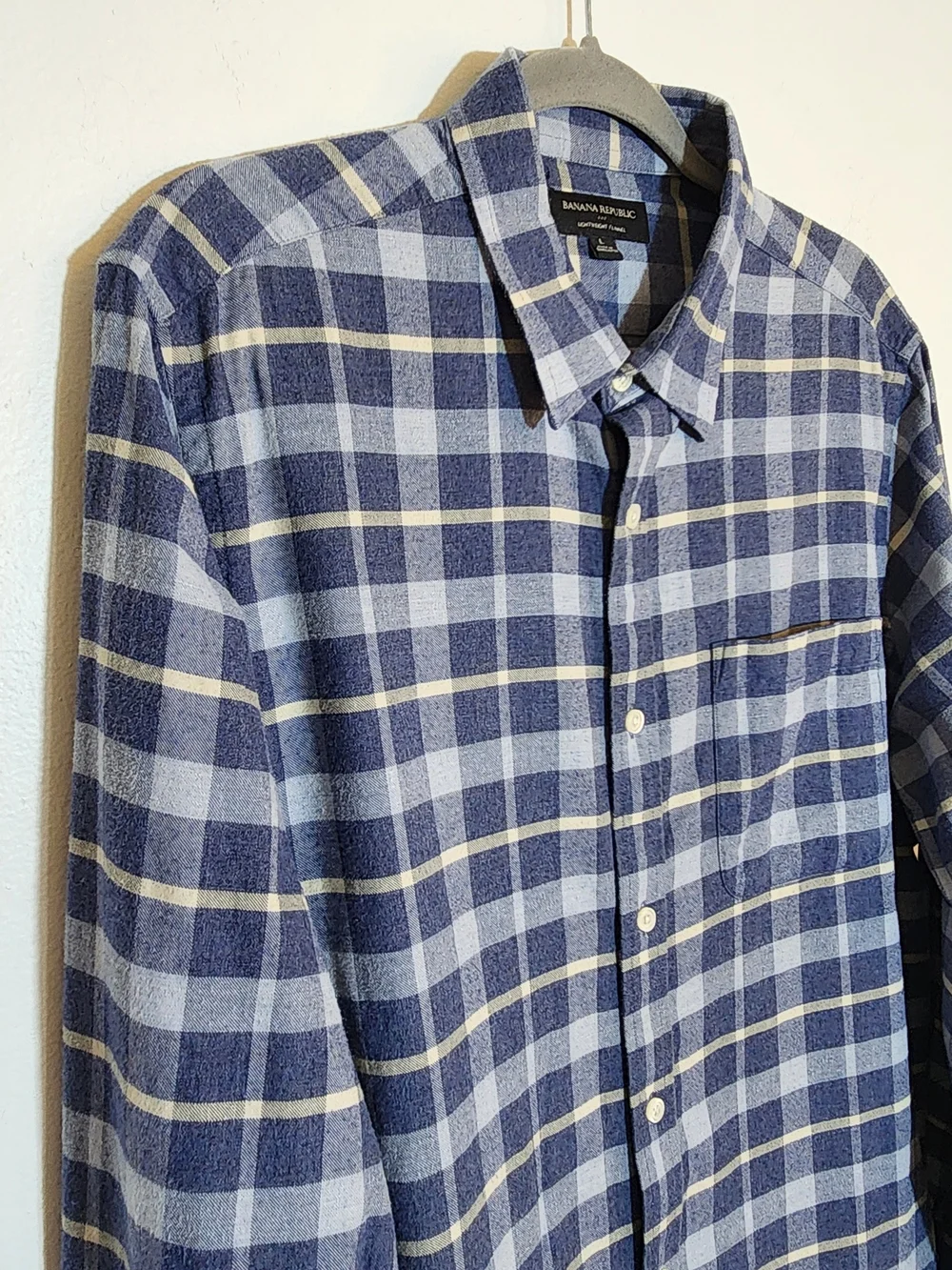 Banana Republic Blue Plaid Flannel Button Down Shirt Size Large
